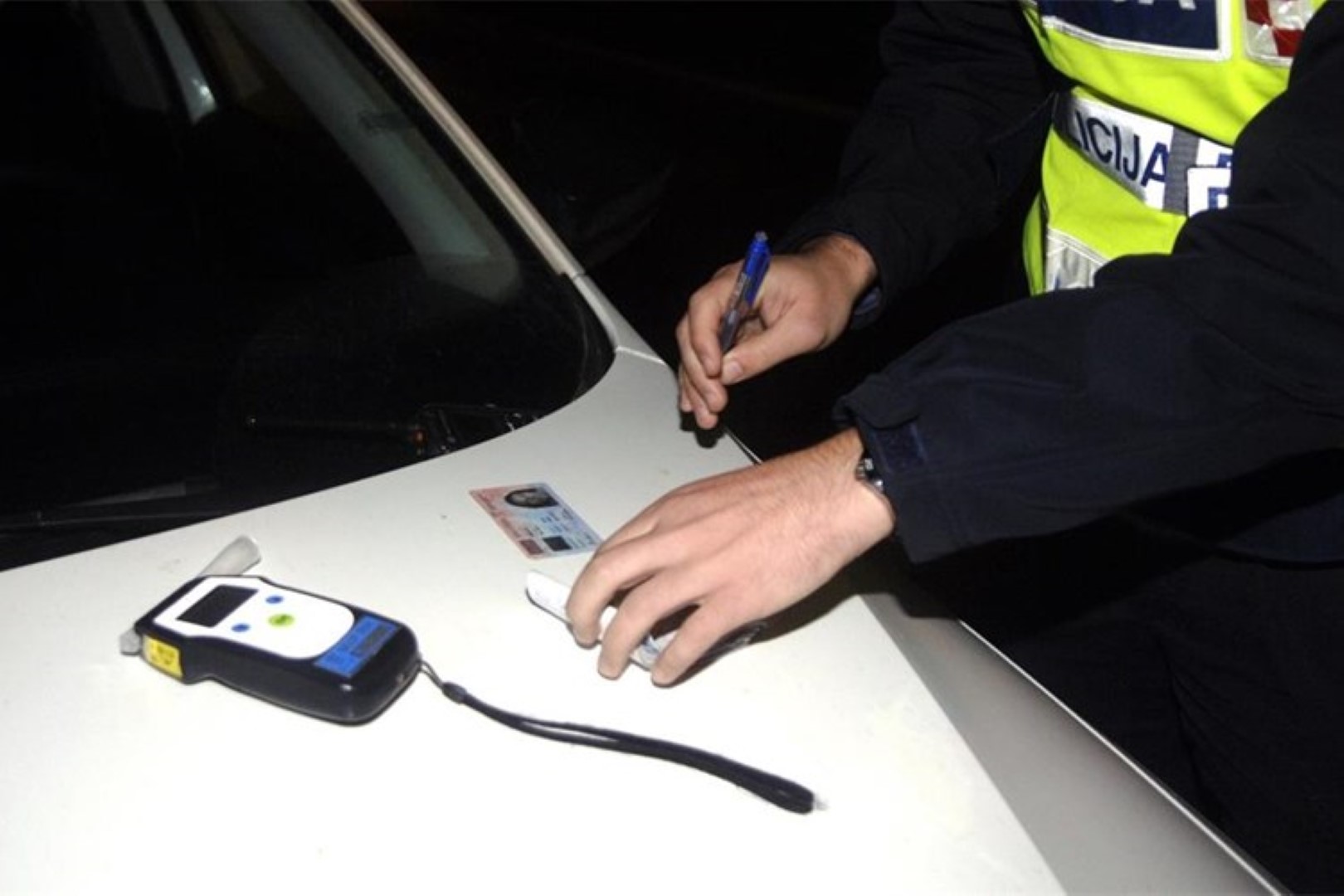 S preko dva promila sjeo za volan i tako pijanog ga zaustavili kod Rožaca